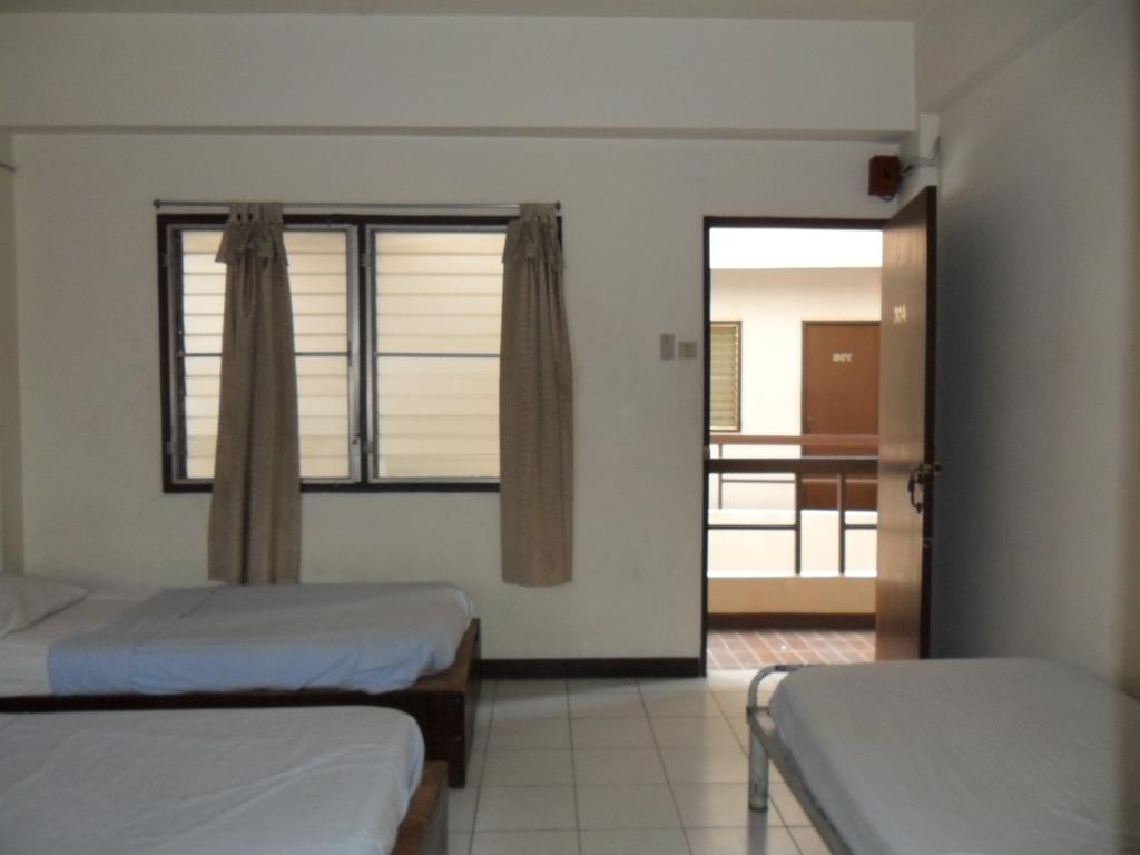 Chiangmai Inn Guesthouse Čiang Mai Pokoj fotografie