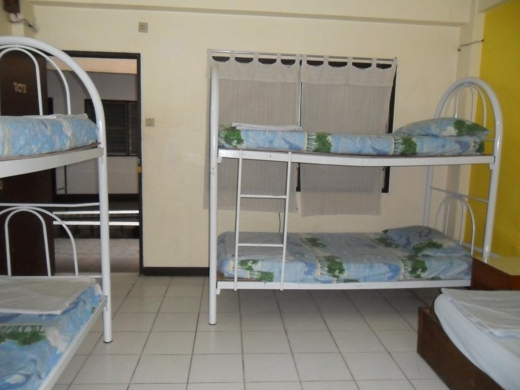 Chiangmai Inn Guesthouse Čiang Mai Pokoj fotografie