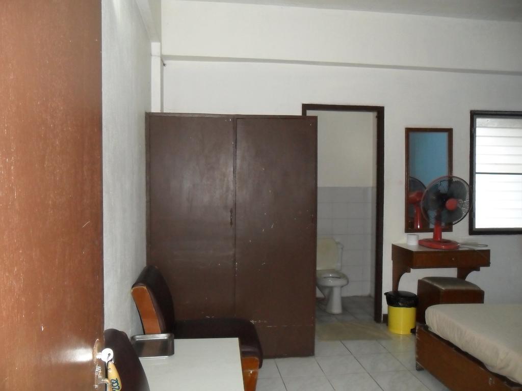 Chiangmai Inn Guesthouse Čiang Mai Pokoj fotografie